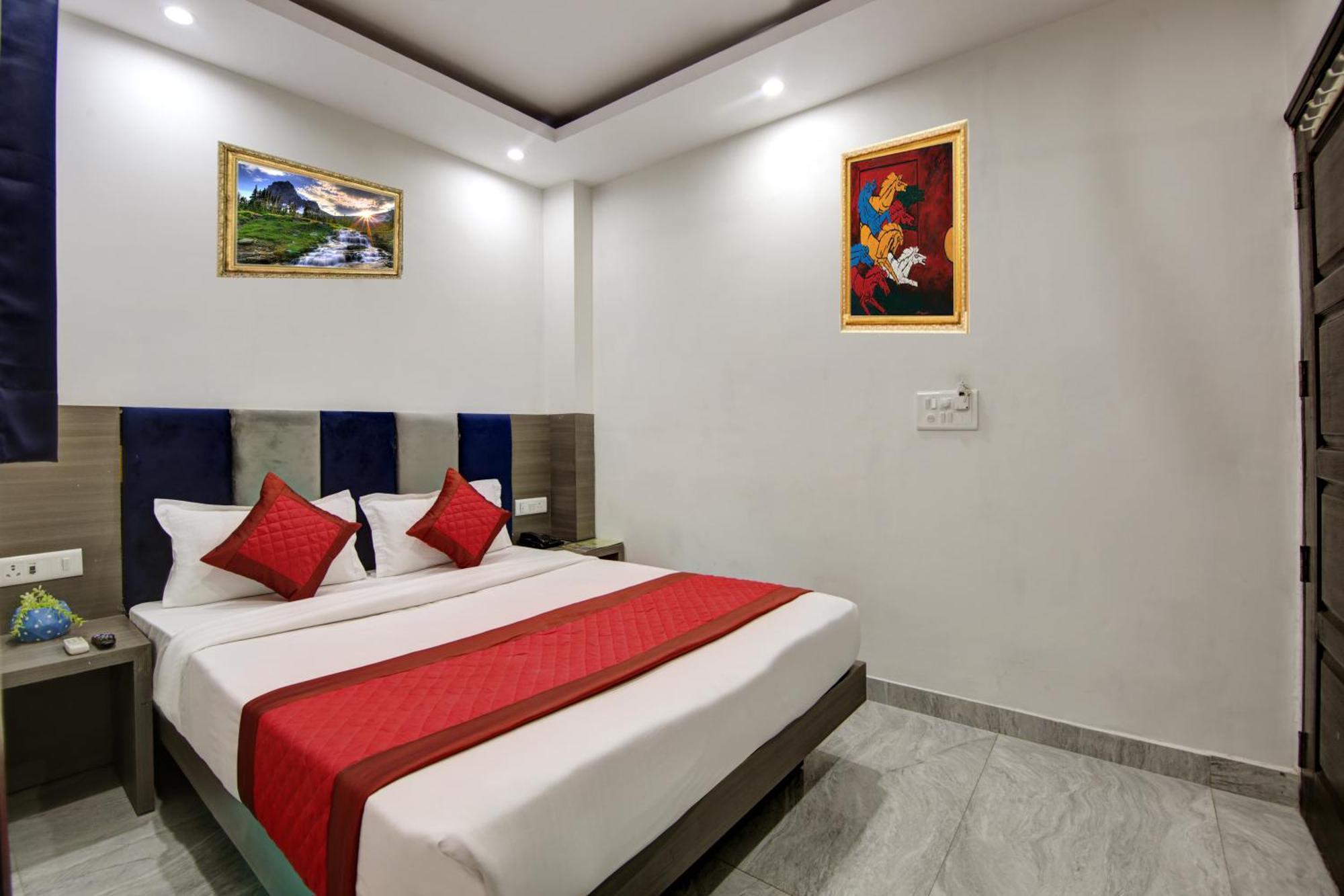Hotel S B Inn-Near New Delhi Train Station מראה חיצוני תמונה