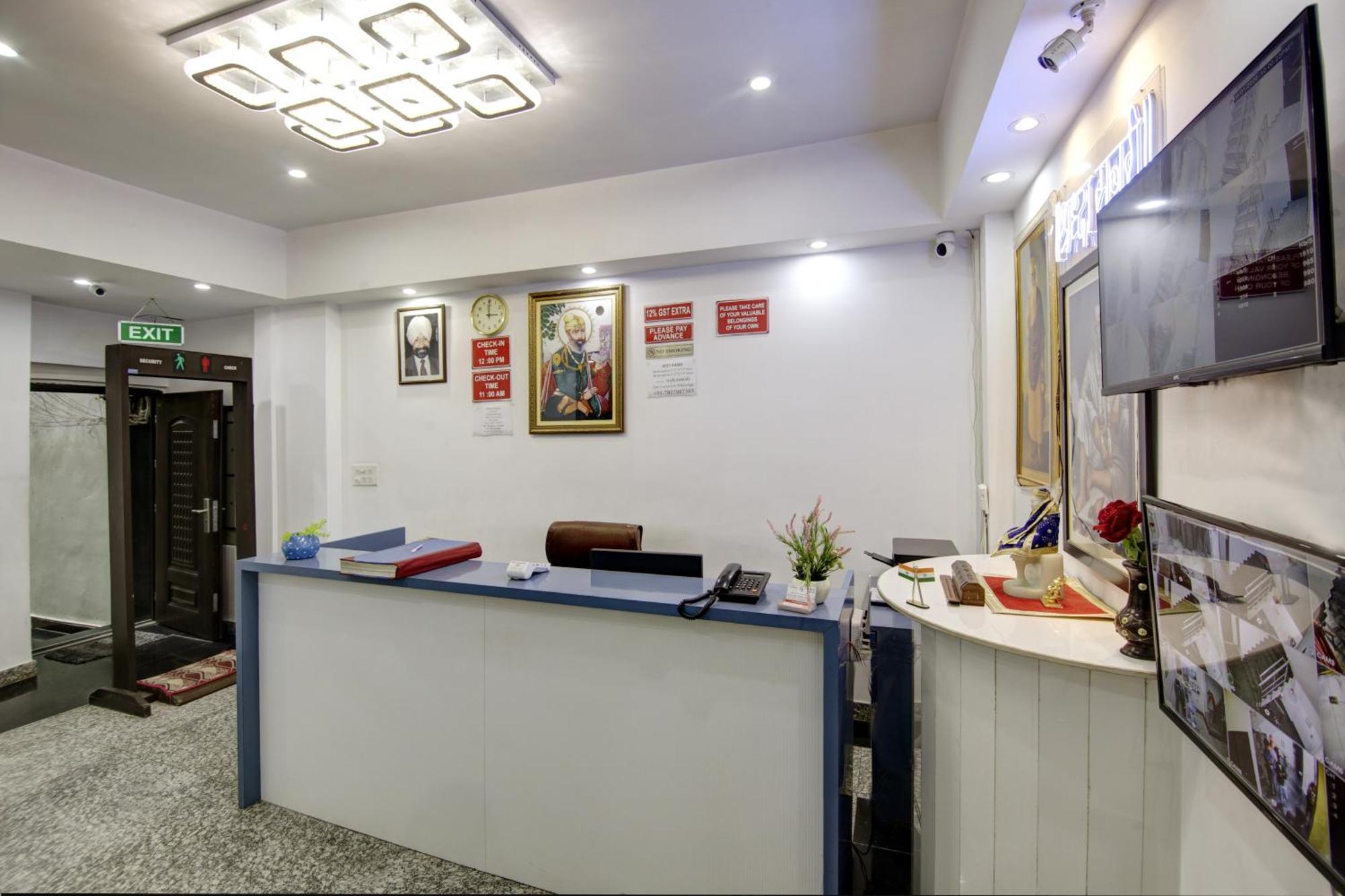 Hotel S B Inn-Near New Delhi Train Station מראה חיצוני תמונה