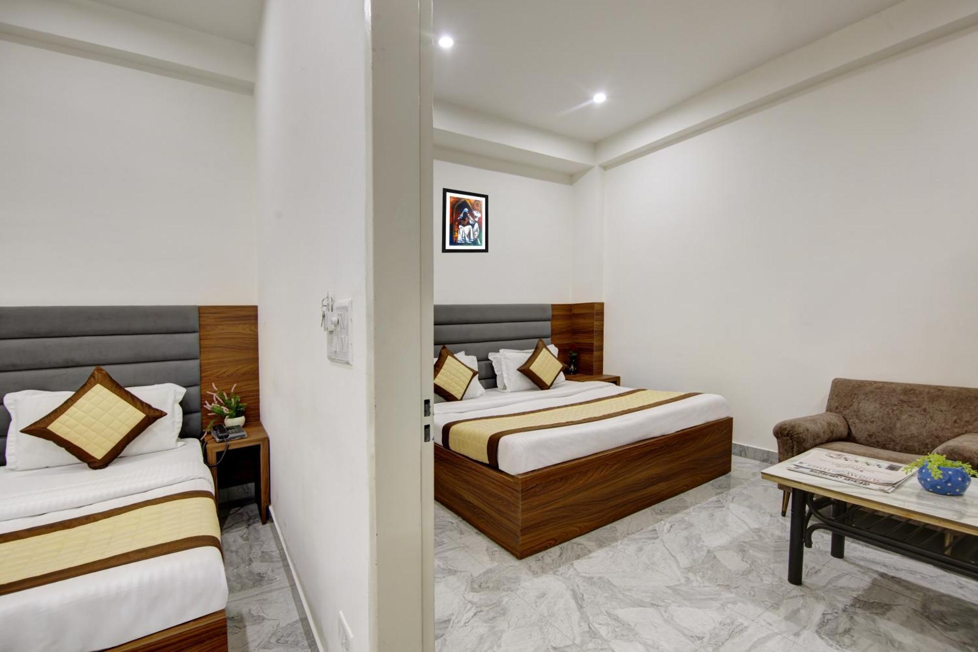 Hotel S B Inn-Near New Delhi Train Station מראה חיצוני תמונה